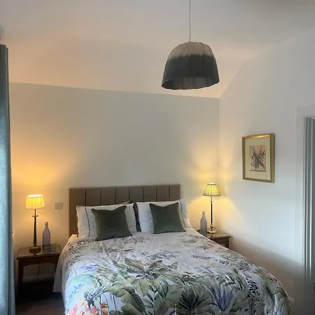 Lavally House Guest house Gort