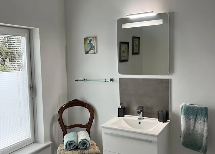 Lavally House 3* Gort