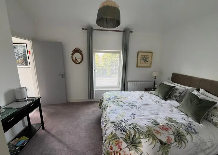 Lavally House Guest house 3*